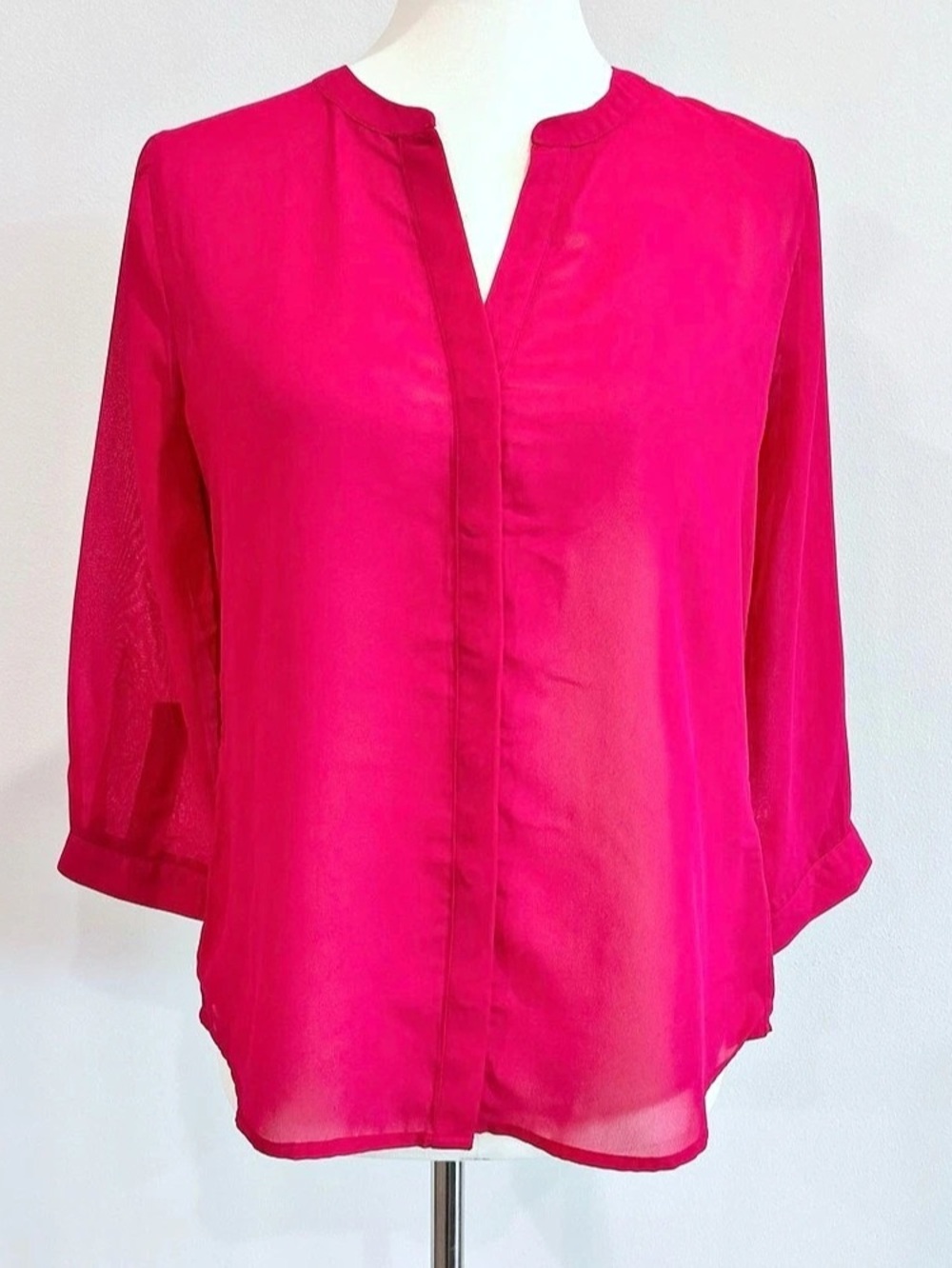 Banana Republic Hot Pink Sheer Magenta Split V-Neck 3/4 Sleeve Popover Blouse